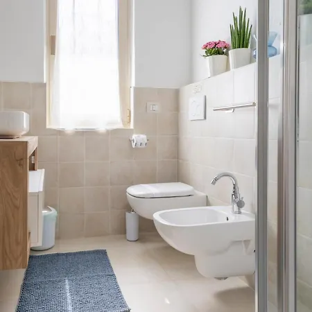 Apartamento Deledda19 Casa A 15 Minuti Da Firenze *